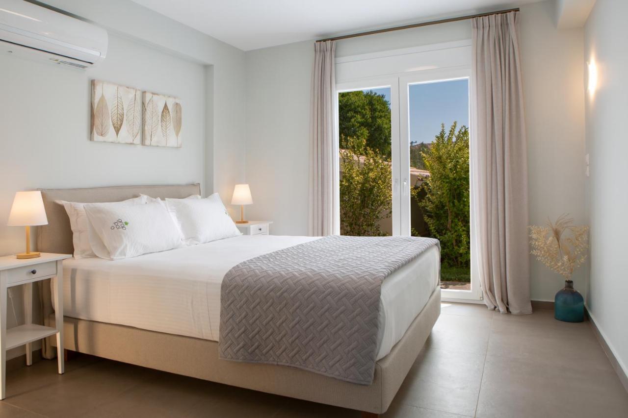 Grappolo Lefkada Villas - Vilana Ideal For Families And Small Groups Apolpaina Exteriör bild