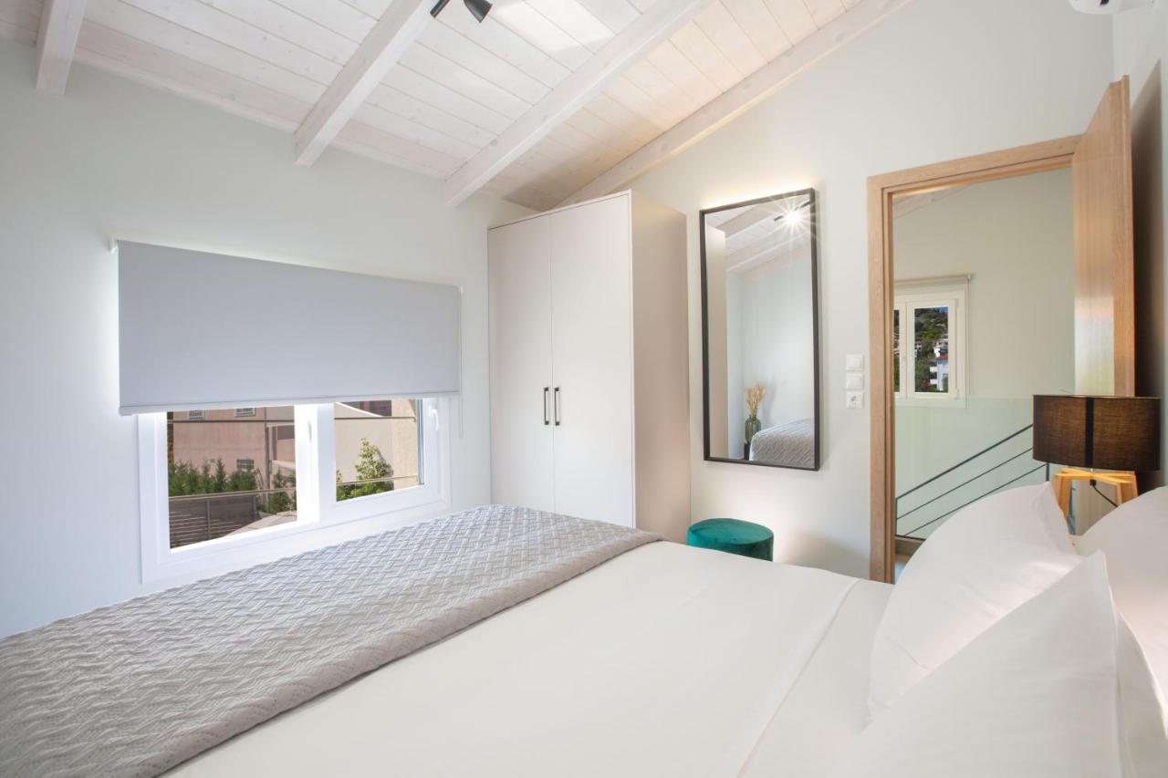 Grappolo Lefkada Villas - Vilana Ideal For Families And Small Groups Apolpaina Exteriör bild