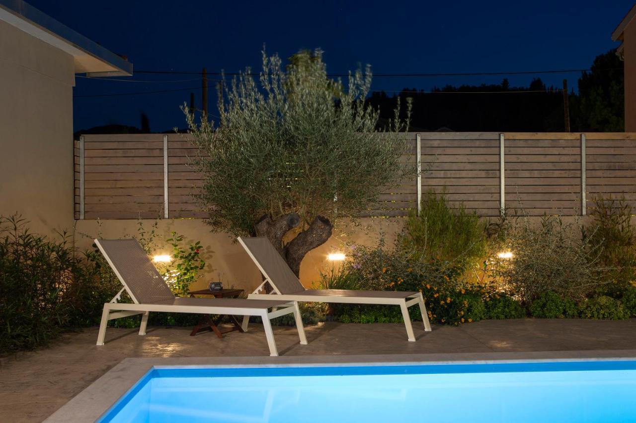 Grappolo Lefkada Villas - Vilana Ideal For Families And Small Groups Apolpaina Exteriör bild